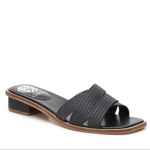 Vince Camuto slides size 6.5